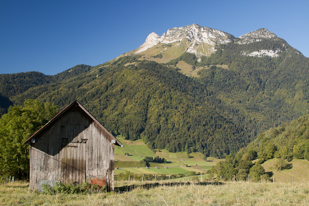 Grangettes au pied du Mont Colombier