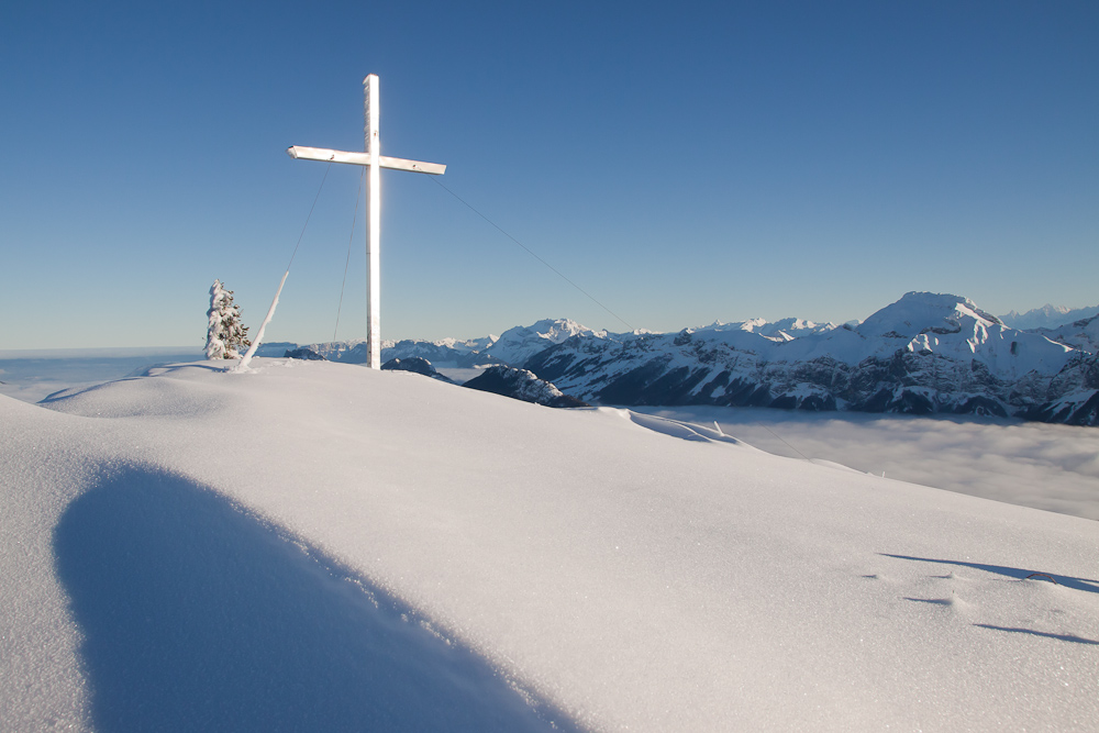 Croix de Rossanne face au Trélod