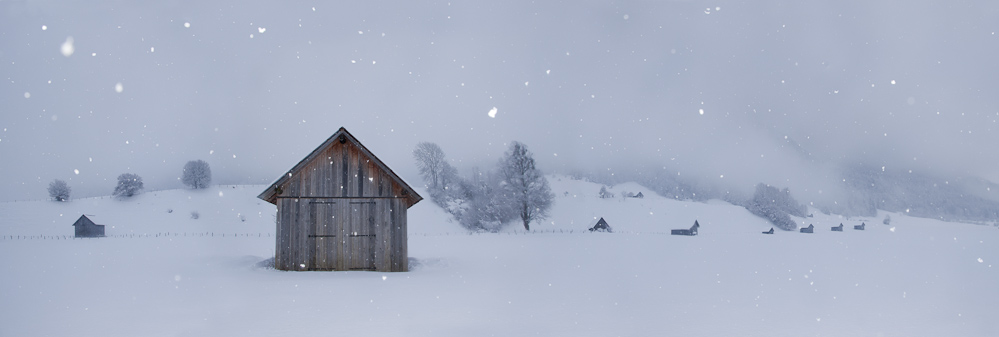 Grangettes sous une averse de neige